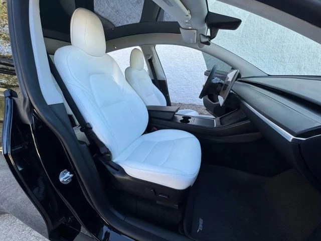 2022 Tesla Model Y - Image 12 of 21