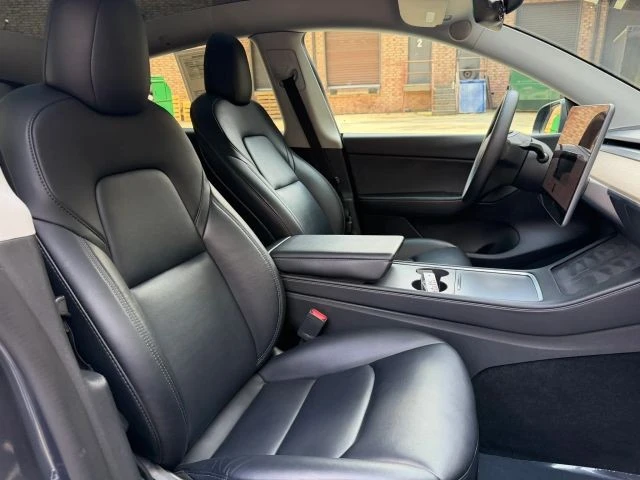 2022 Tesla Model Y - Image 25 of 25