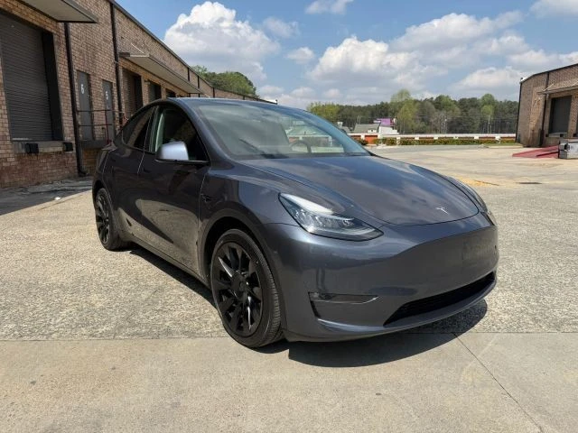 2022 Tesla Model Y - Image 11 of 25