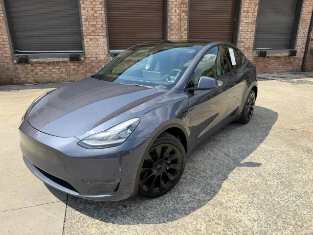 2022 Tesla Model Y - Image 2 of 25
