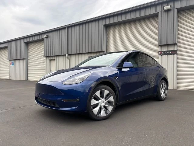 2022 Tesla Model Y - Image 5 of 14
