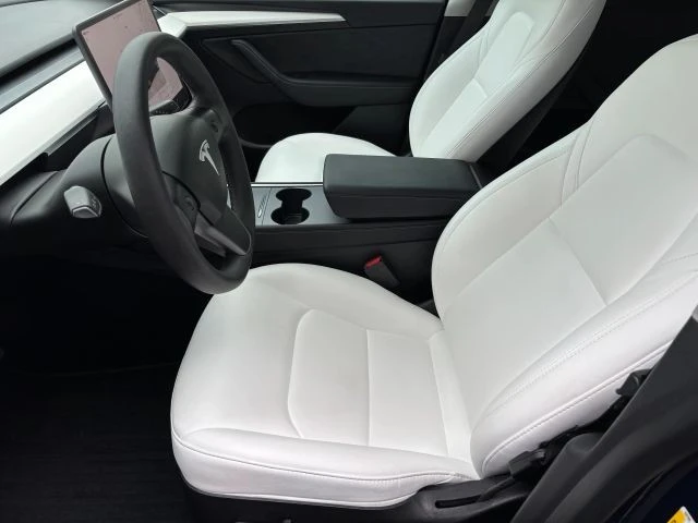 2022 Tesla Model Y - Image 11 of 14
