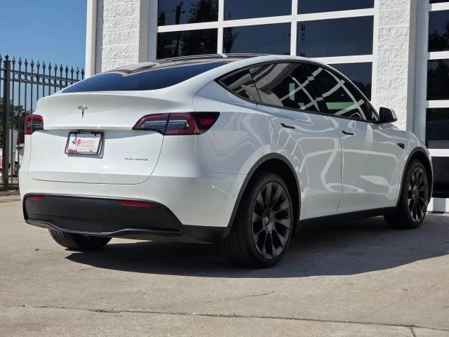 2022 Tesla Model Y - Image 5 of 21