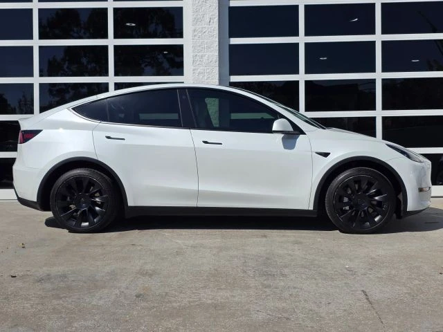 2022 Tesla Model Y - Image 3 of 21