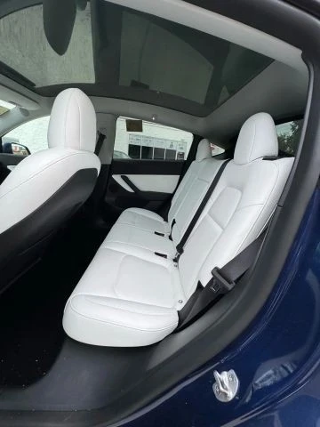 2022 Tesla Model Y - Image 4 of 8