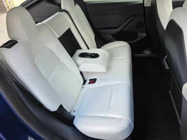 2022 Tesla Model Y - Image 30 of 31
