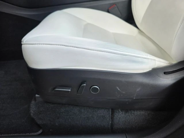 2022 Tesla Model Y - Image 24 of 31