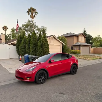 2022 Tesla Model Y Long Range Sport Utility 4D