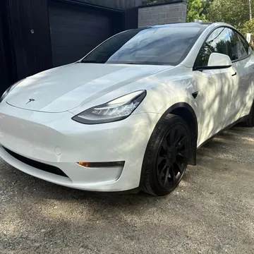 2022 Tesla Model Y Dual Motor