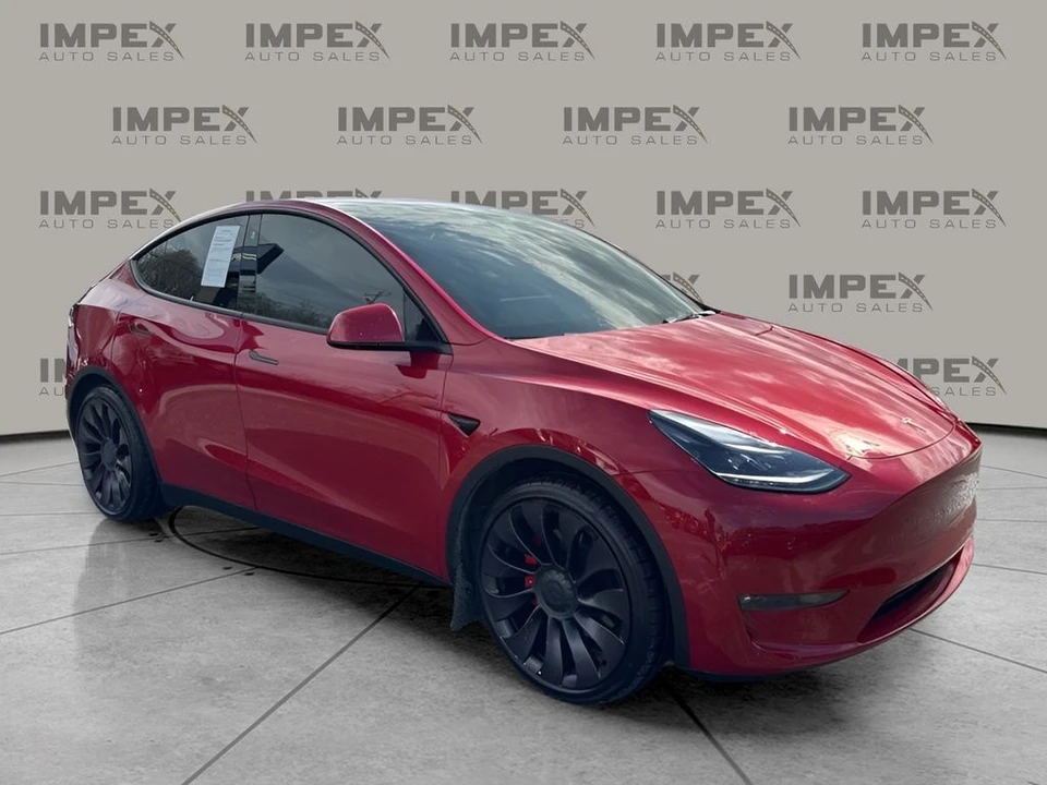 2022 Tesla Model Y Performance - Image 7 of 21