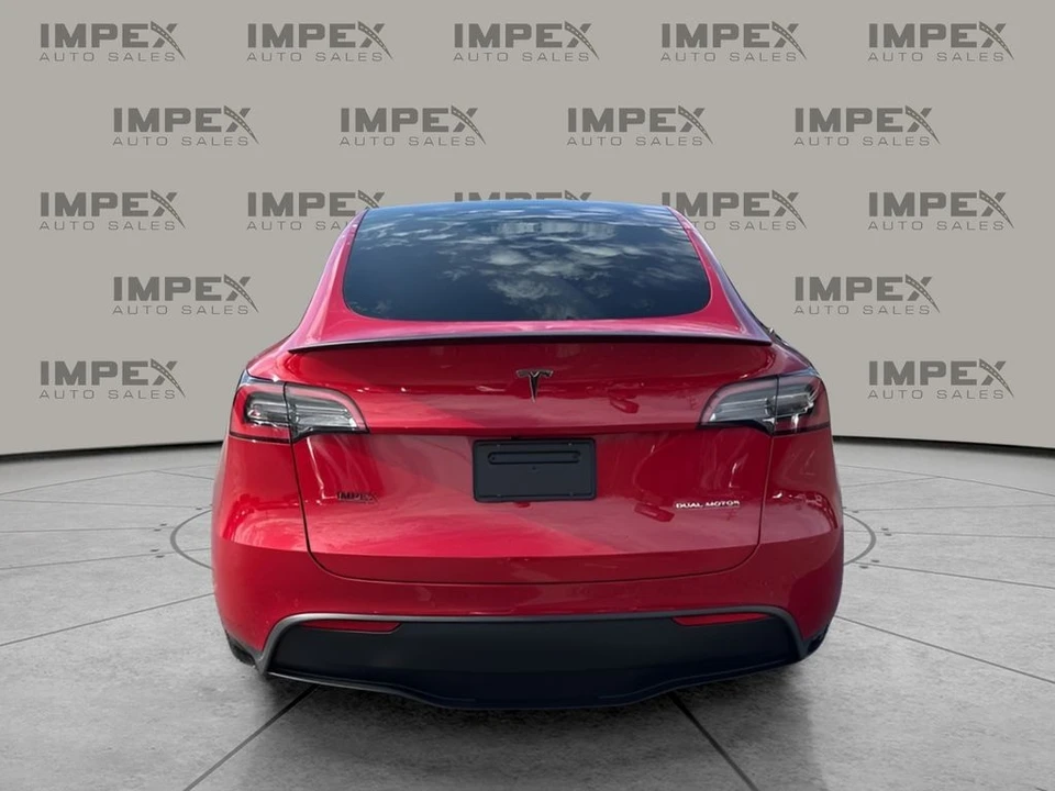2022 Tesla Model Y Performance - Image 4 of 21