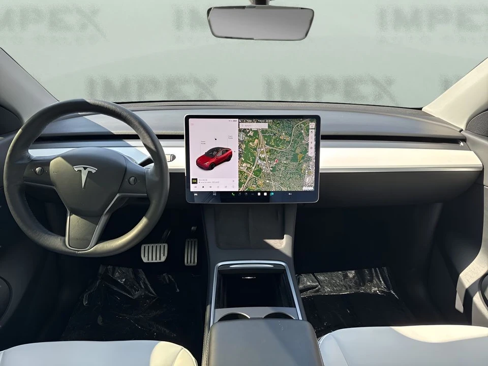 2022 Tesla Model Y Performance - Image 14 of 21