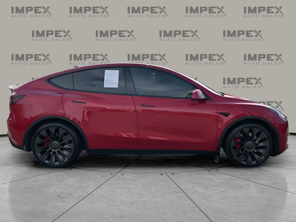 2022 Tesla Model Y Performance - Image 6 of 12