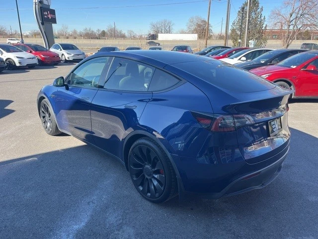 2022 Tesla Model Y Performance - Image 5 of 21