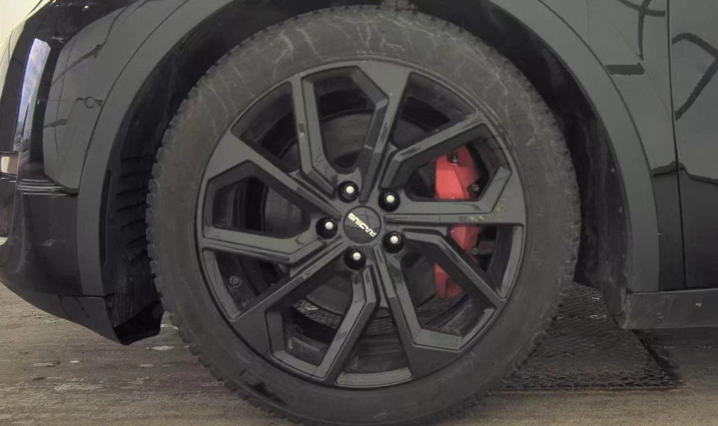 2022 Tesla Model Y Performance - Image 5 of 6