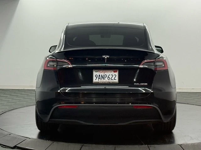 2022 Tesla Model Y Performance - Image 8 of 12