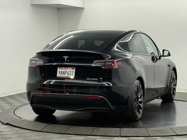 2022 Tesla Model Y Performance - Image 6 of 12