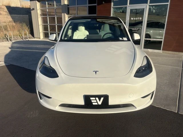 2022 Tesla Model Y Performance - Image 3 of 21