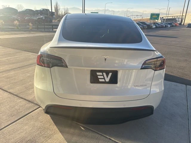 2022 Tesla Model Y Performance - Image 7 of 21