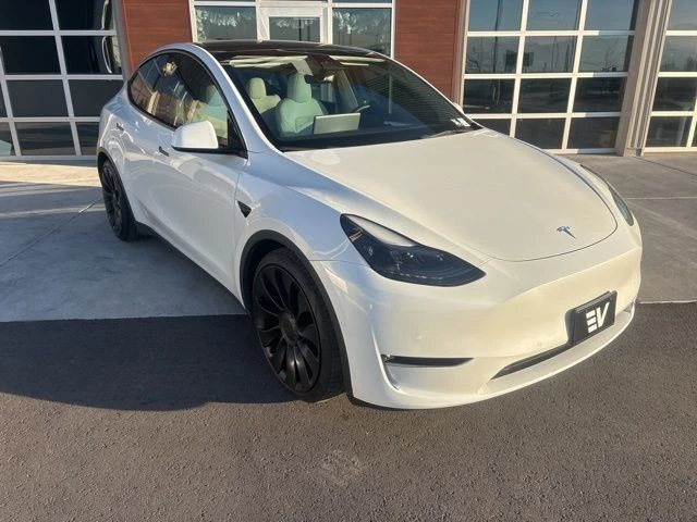 2022 Tesla Model Y Performance - Image 2 of 21