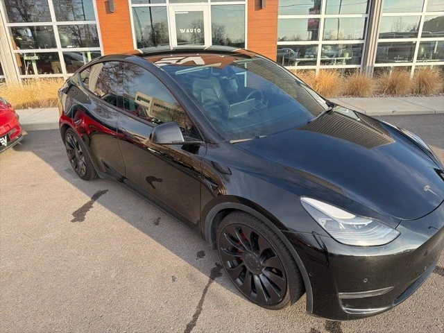 2022 Tesla Model Y Performance - Image 2 of 21