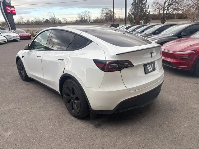 2022 Tesla Model Y Performance - Image 6 of 19