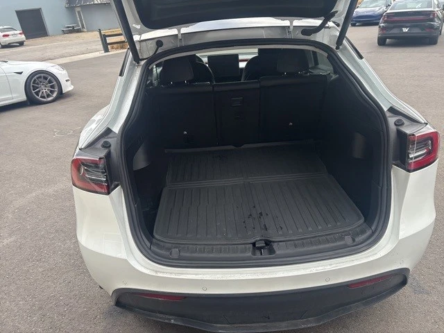 2022 Tesla Model Y Performance - Image 19 of 19