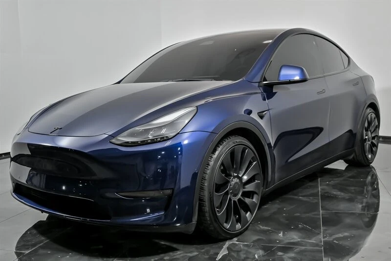 2022 Tesla Model Y Performance - Image 5 of 21
