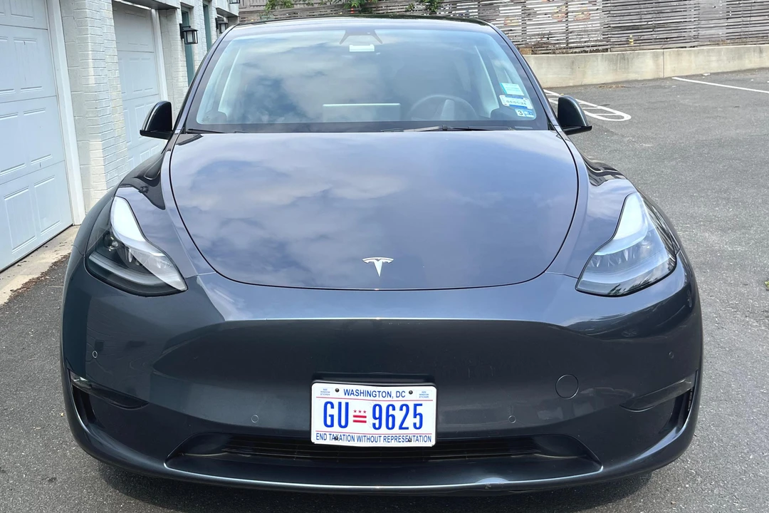 2022 Tesla Model Y Performance - Image 2 of 31