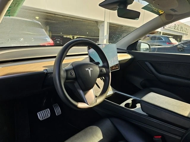 2022 Tesla Model Y Performance - Image 4 of 14