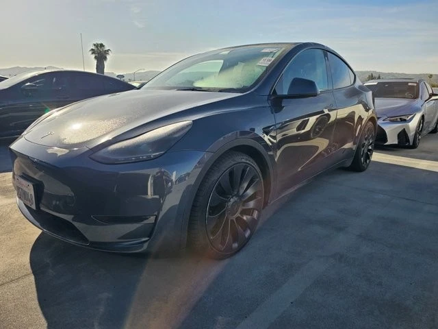 2022 Tesla Model Y Performance - Image 5 of 14