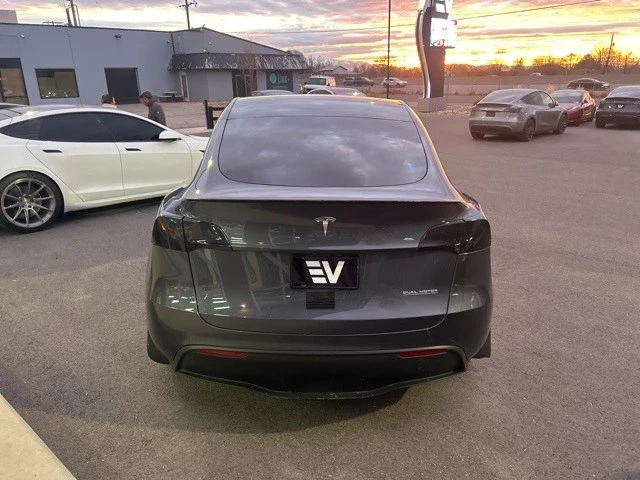 2022 Tesla Model Y Performance - Image 7 of 21