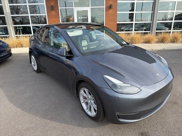 2022 Tesla Model Y Performance - Image 3 of 21