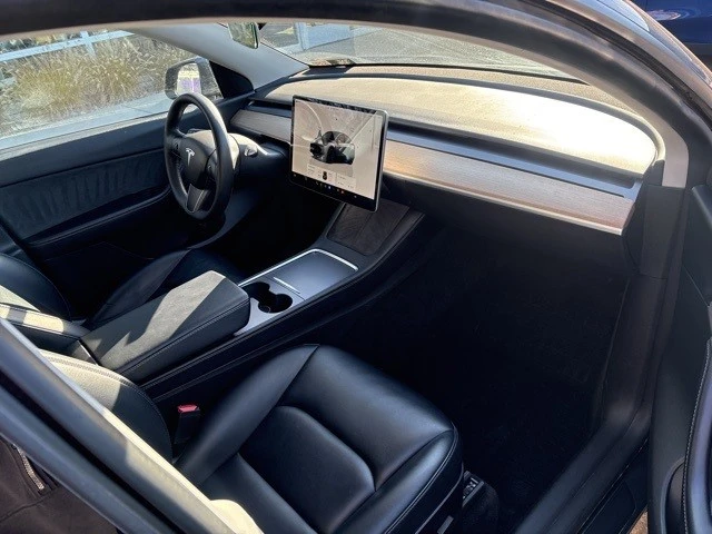 2022 Tesla Model Y Performance - Image 21 of 21