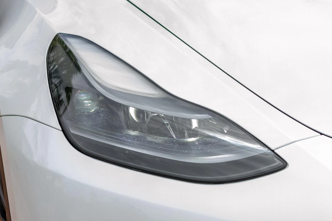 2022 Tesla Model Y Performance - Image 9 of 31