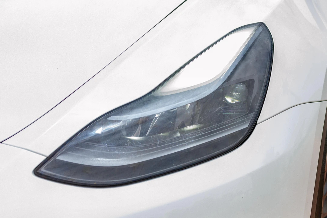 2022 Tesla Model Y Performance - Image 11 of 31
