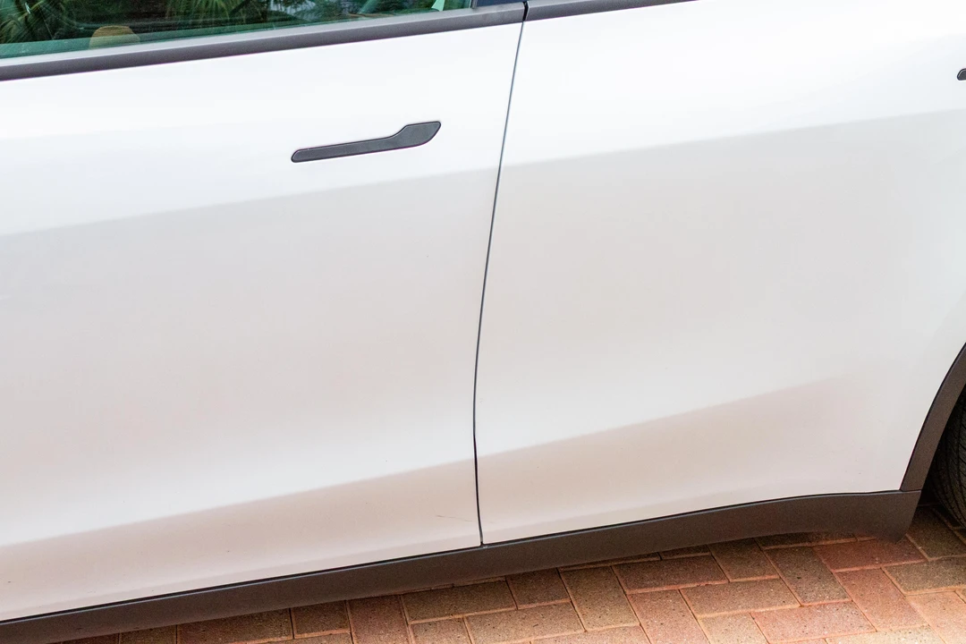 2022 Tesla Model Y Performance - Image 14 of 31