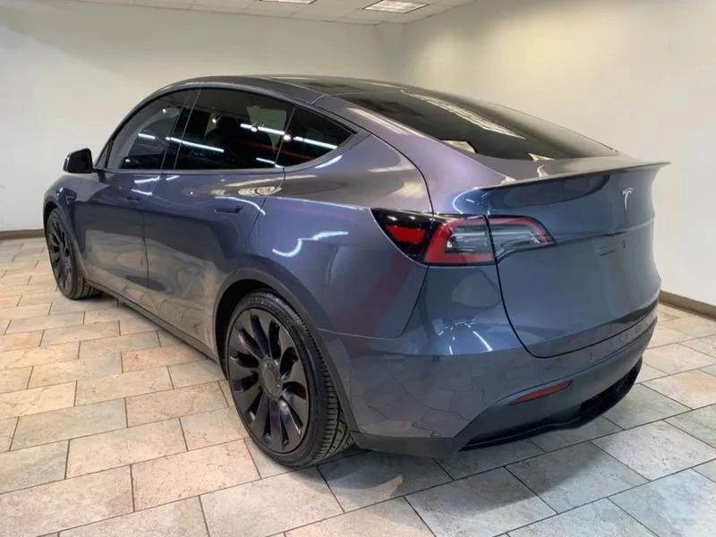 2022 Tesla Model Y Performance - Image 5 of 12