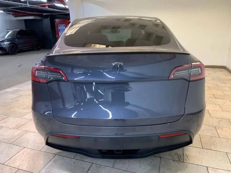 2022 Tesla Model Y Performance - Image 6 of 12
