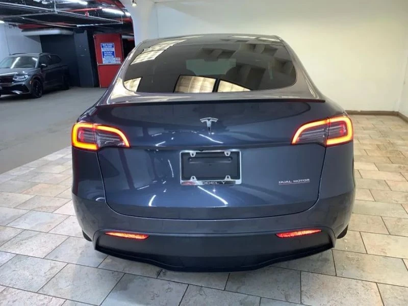 2022 Tesla Model Y Performance - Image 7 of 12