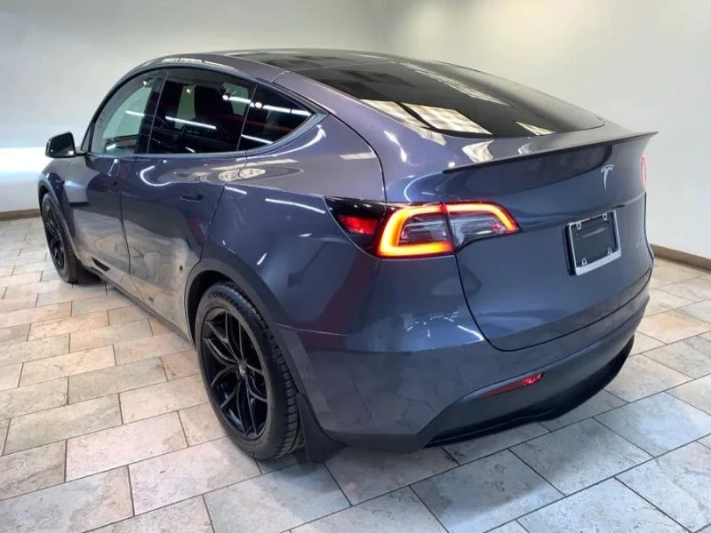 2022 Tesla Model Y Performance - Image 6 of 12
