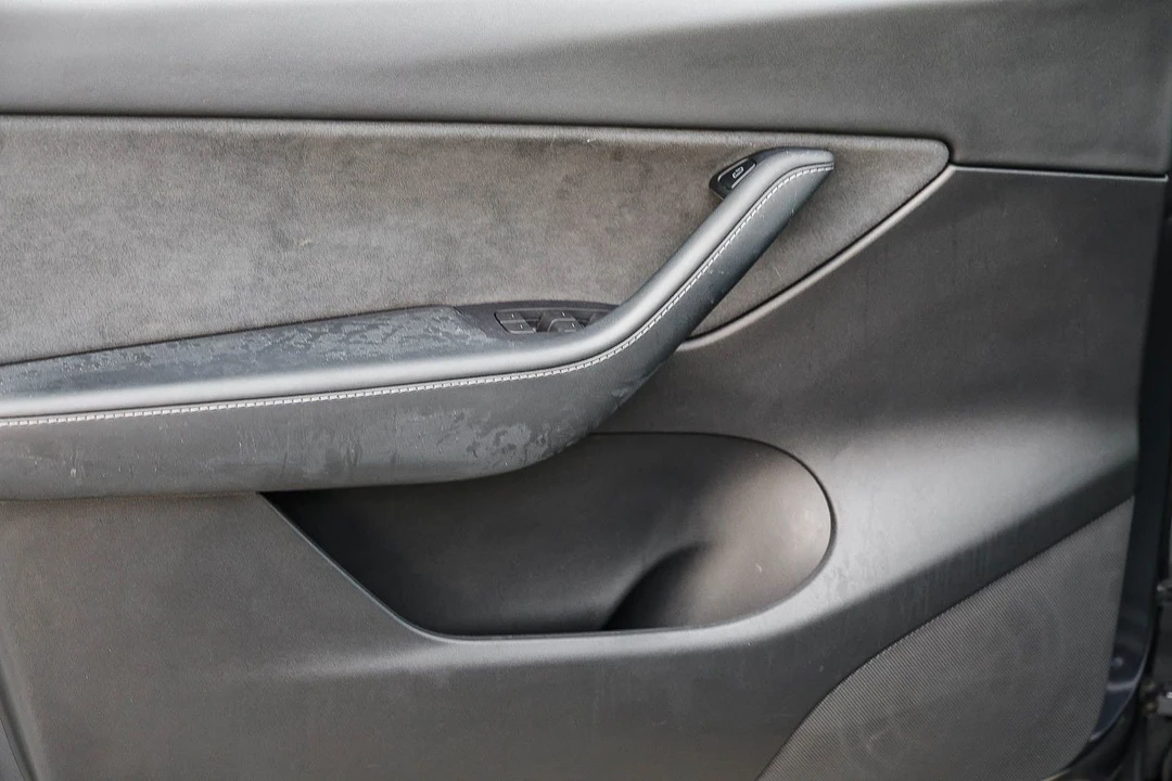 2022 Tesla Model Y Performance - Image 21 of 21
