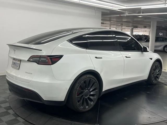2022 Tesla Model Y Performance - Image 4 of 6
