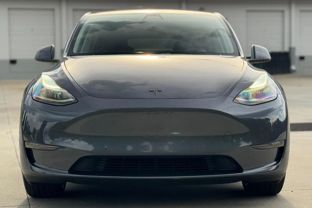 2022 Tesla Model Y Performance - Image 2 of 31