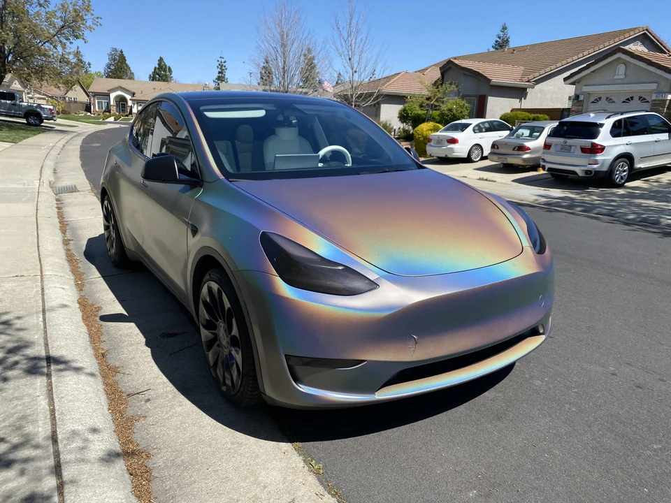 2022 Tesla Model Y Performance - Image 22 of 31