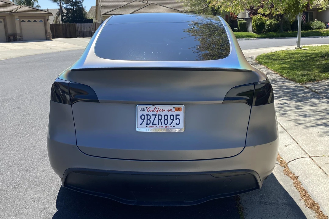 2022 Tesla Model Y Performance - Image 5 of 31
