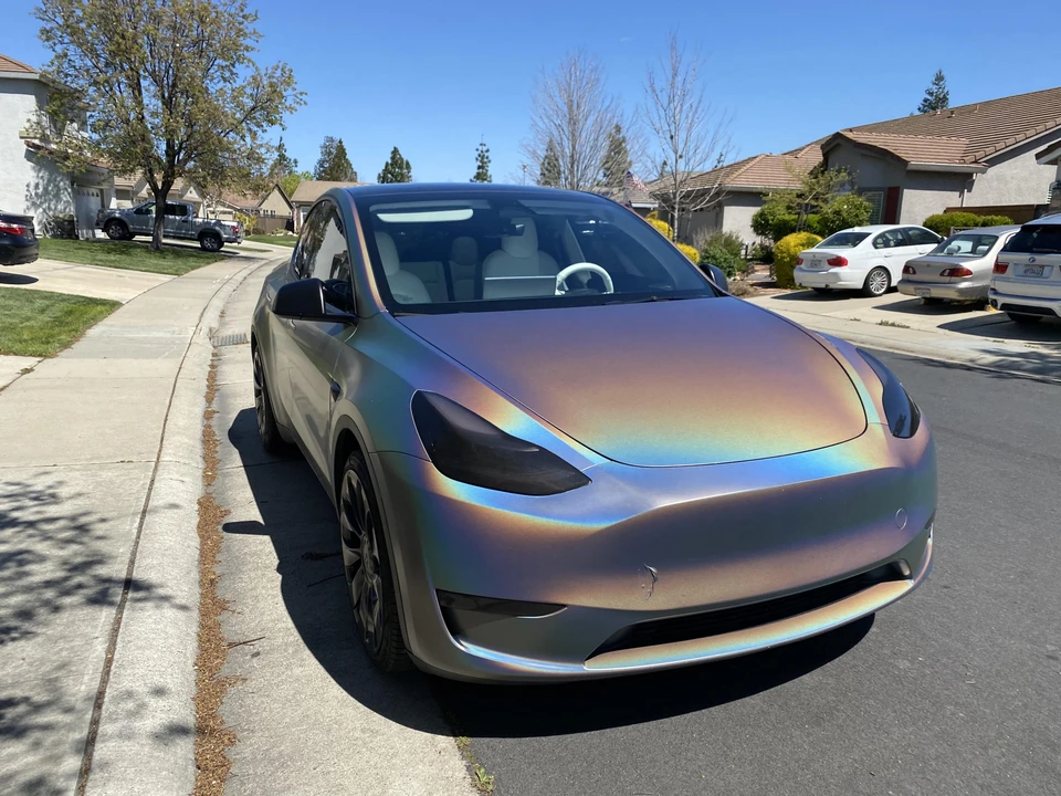 2022 Tesla Model Y Performance - Image 23 of 31