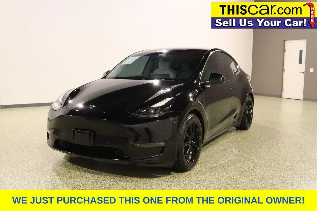 2022 Tesla Model Y Performance - Image 3 of 12