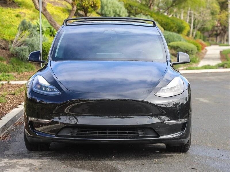 2022 Tesla Model Y Performance - Image 2 of 21