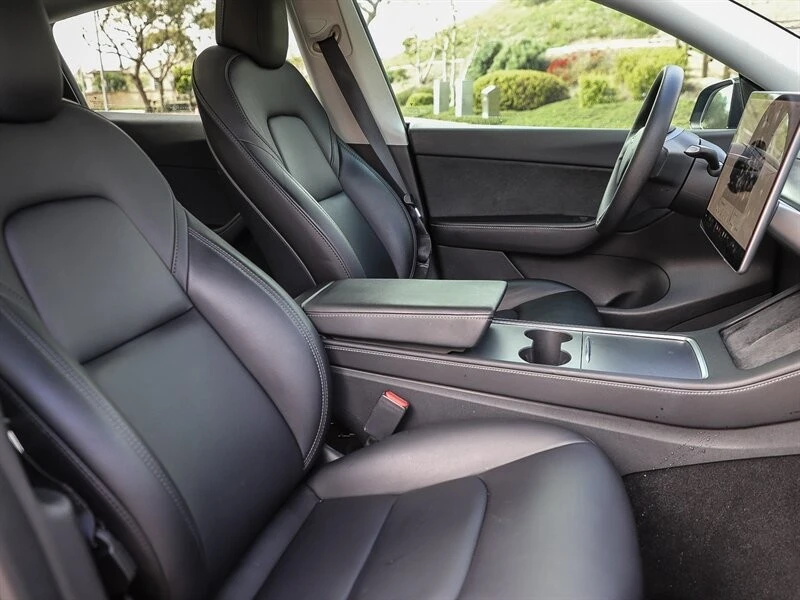 2022 Tesla Model Y Performance - Image 21 of 21
